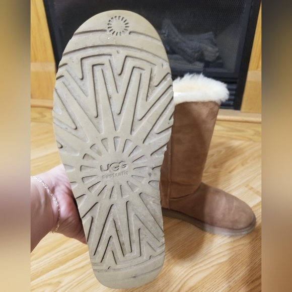 UGG LIKE NEW CONDITION EUC BOOTS FUR LINED SIZE 9 WOMEN'S - Picture 6 of 9